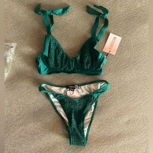 Missguided green crinkle bikini size 6. Never worn, hygiene protection intact.